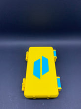 Load image into Gallery viewer, Pivot Minimal Rugged Travel Case Clear