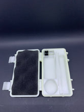 Load image into Gallery viewer, Pivot Minimal Rugged Travel Case Clear